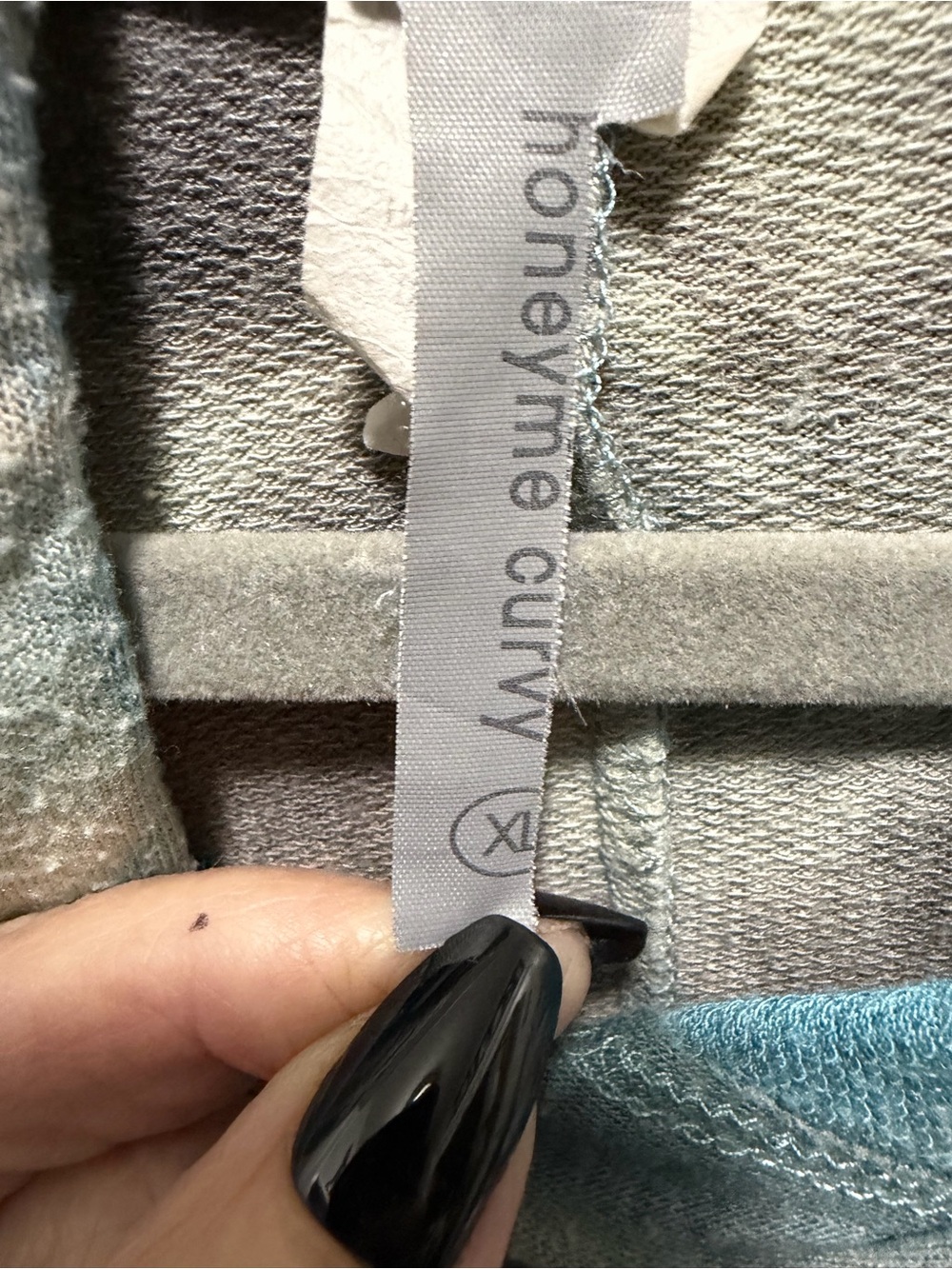 Honeyme Teal and Gray Tie-Dye Hooded Pullover with Patterned 3/4 Sleeves - Picture 3 of 4